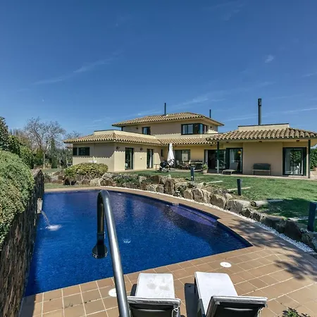 Luxury Golf Torremirona * Navata
