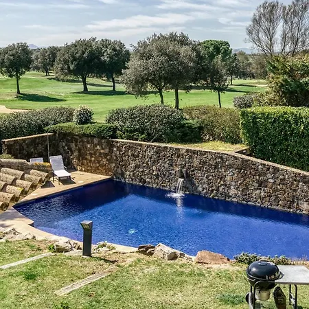 Villa Luxury Golf Torremirona Navata