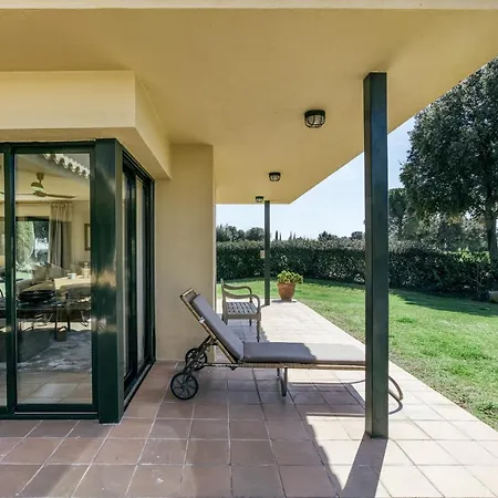 Luxury Golf Torremirona Villa *